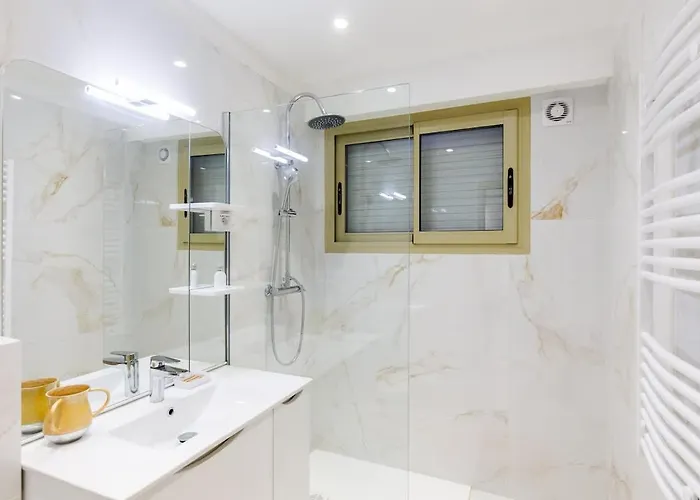 Carlton Area Superb 1 Bedroom Apartman *